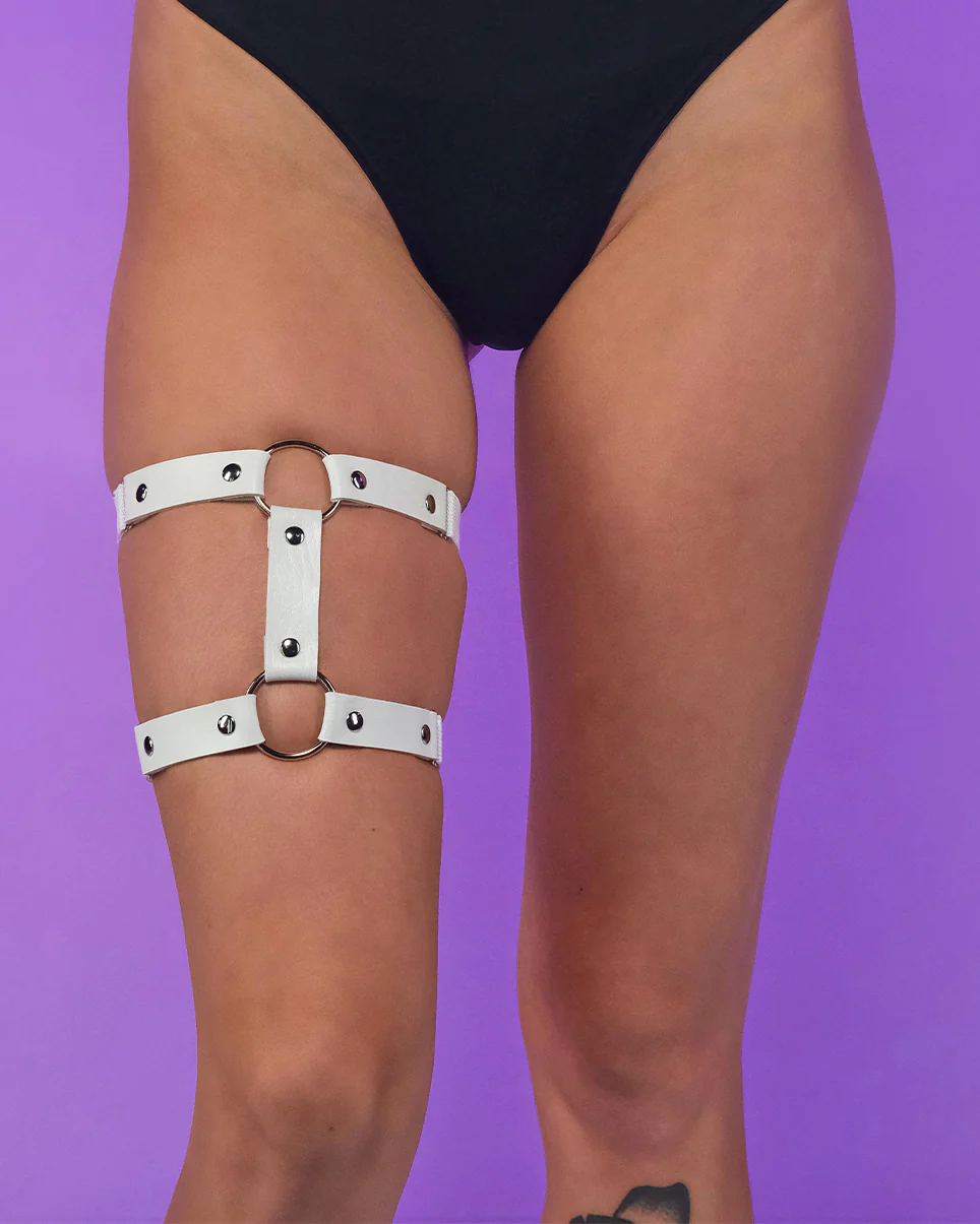 1pc Miss Behaved Dual-Strap Leg Garter - Image 2