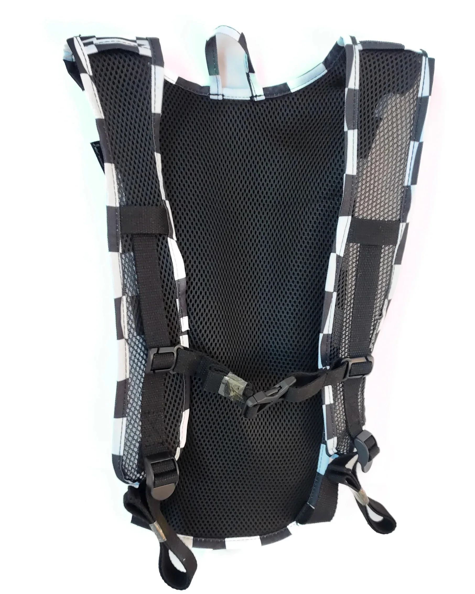 Groovy Black & White Hydration Backpack - Image 6