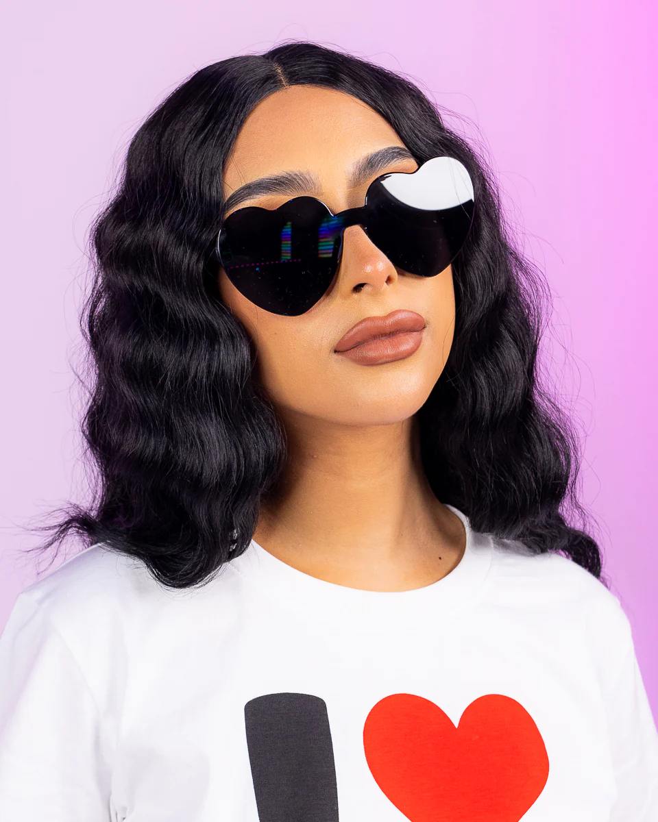 Lolita Heart-Shaped Sunglasses - Image 5