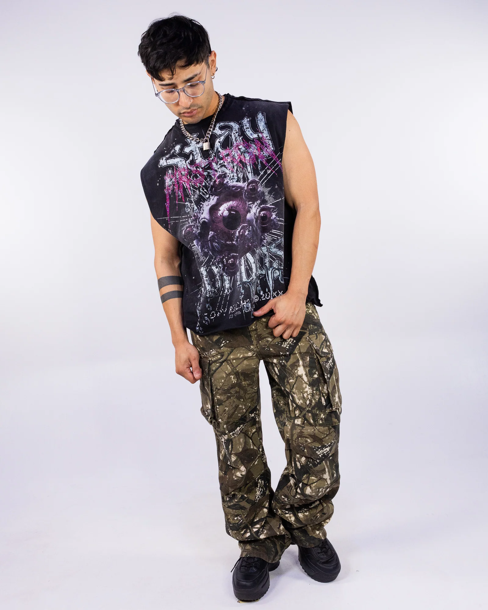 In Hiding Camo Baggy Unisex Cargo Pants - Image 5