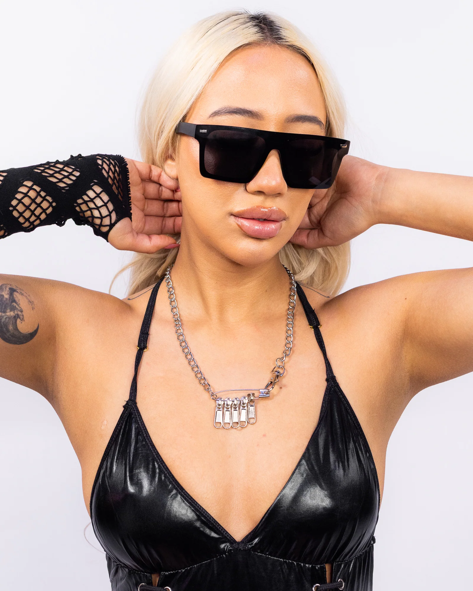 Need Closure Women's Silver Zipper Necklace - Image 3